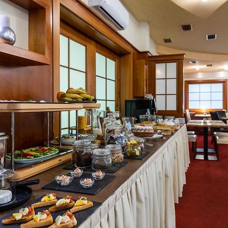 Hotel Abacie & Wellness Валашске-Мезіржічі Екстер'єр фото
