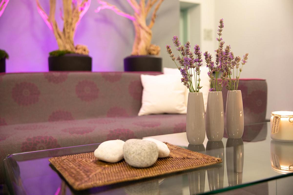 Hotel Abacie & Wellness Валашске-Мезіржічі Екстер'єр фото